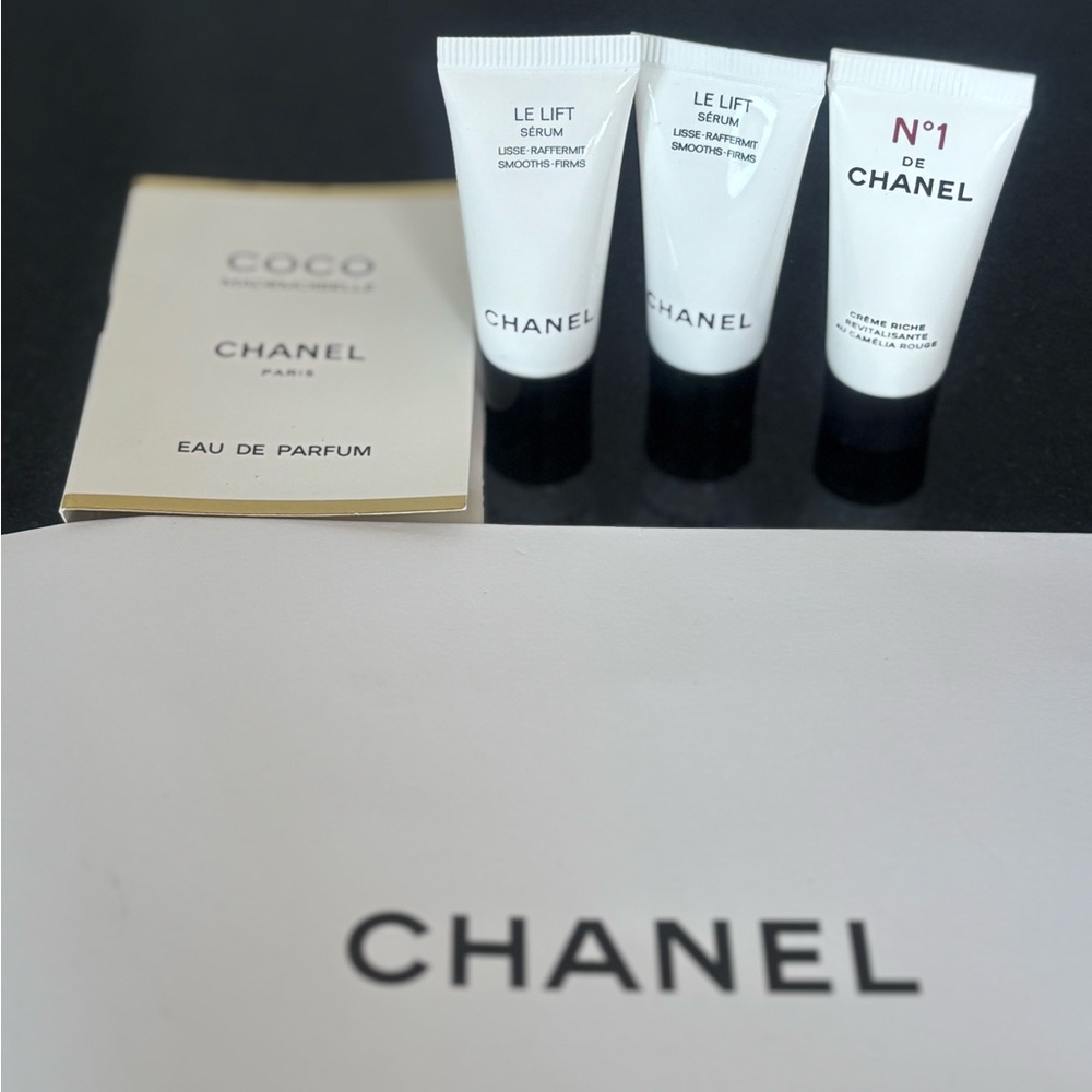CHANEL Skincare and Fragrance samples set